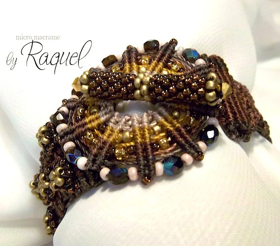 Brown Wheel Micro Macrame Bracelet 